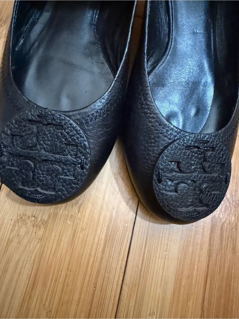 Tory Burch Reva Ballet Flats Classic Pebbled Black Size 8.5